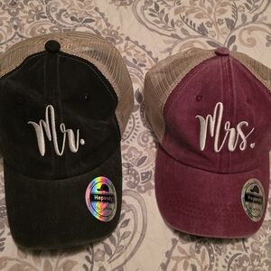 Mr. and Mrs. Baseball Caps Adj. SET